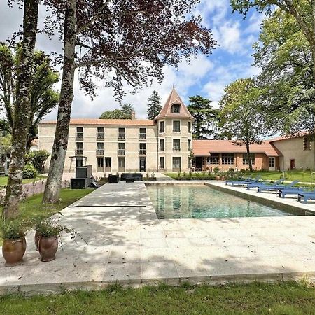 Le Manoir Des Perrieres Bed & Breakfast Rochechouart Luaran gambar