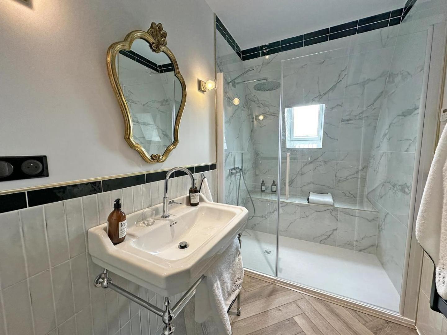 Le Manoir Des Perrieres Bed & Breakfast Rochechouart Luaran gambar