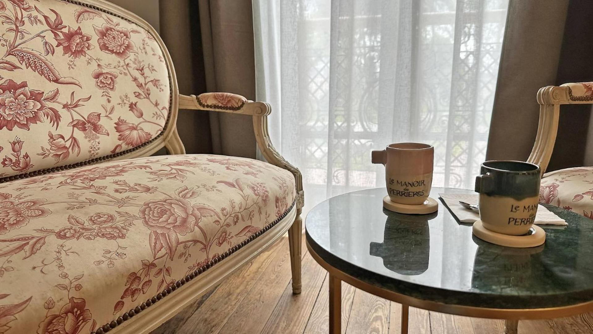 Le Manoir Des Perrieres Bed & Breakfast Rochechouart Luaran gambar